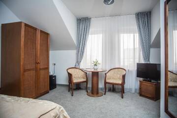 Фото номера Одноместный номер Делюкс Отель Hotel Pod Złotą Różą г. Кельце 5