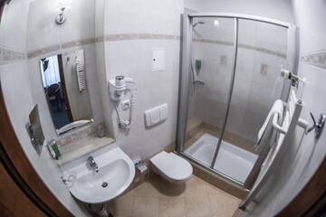 Фото номера Одноместный номер Делюкс Отель Hotel Pod Złotą Różą г. Кельце 2