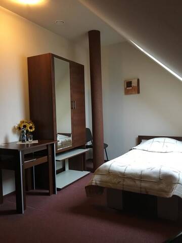 Фото номера Стандартный одноместный номер Отель Hotel Magnolia г. Кельце 2