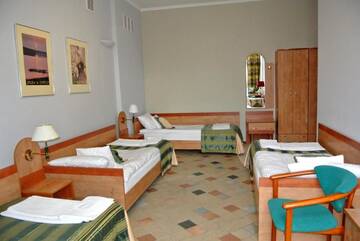 Фото номера Семейный номер с общей ванной комнатой Хостелы Hostel-Art г. Кельце 11