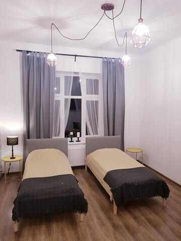 Фото номера Двухместный номер с 1 кроватью Проживание в семье Guest Room RÓWNA г. Кельце 3