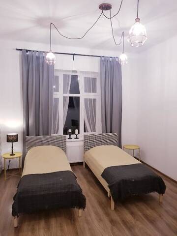 Фото номера Двухместный номер с 1 кроватью Проживание в семье Guest Room RÓWNA г. Кельце 6